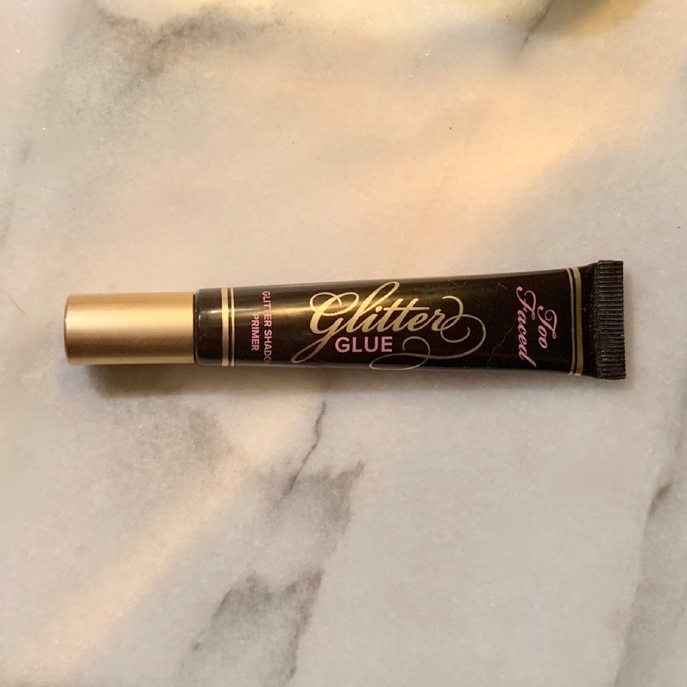 Too Faced Shadow Primer ✨ Glitter Glue